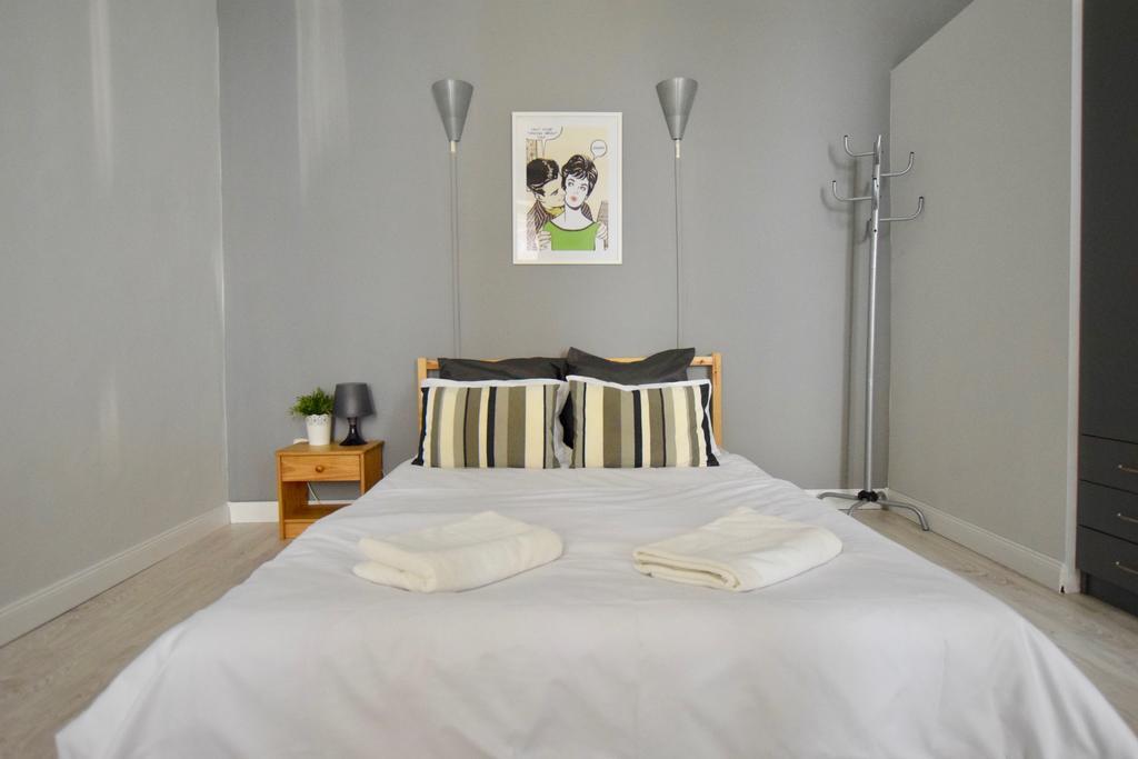 Budget Apartment By Hi5 - Oktober 6 Str 4 Budapest Exterior photo